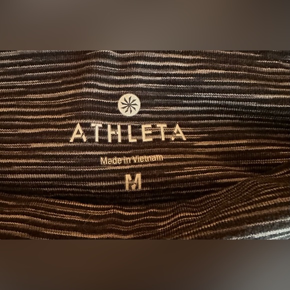 Athleta Cropped Leggings Medium - Picture 5 of 6